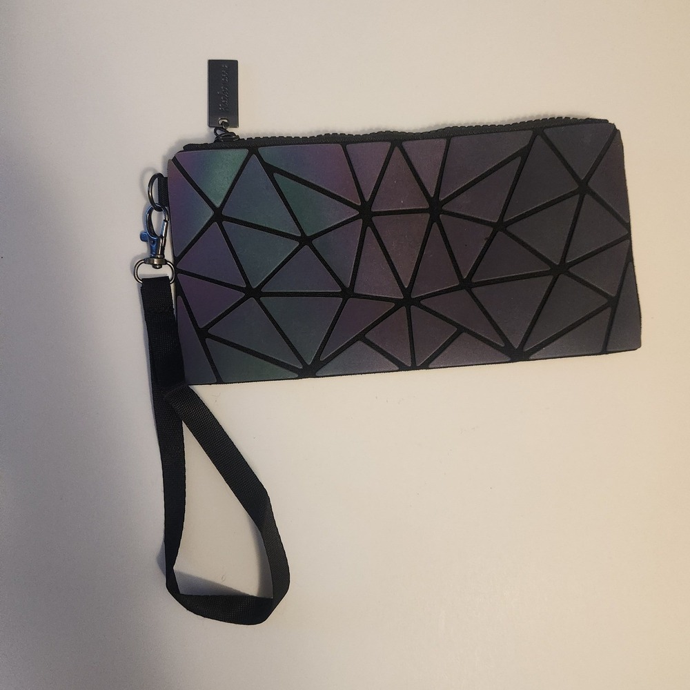 Harlermoon Geometric Holographic Wristlet Clutch Iridescent Luminous Bag Black